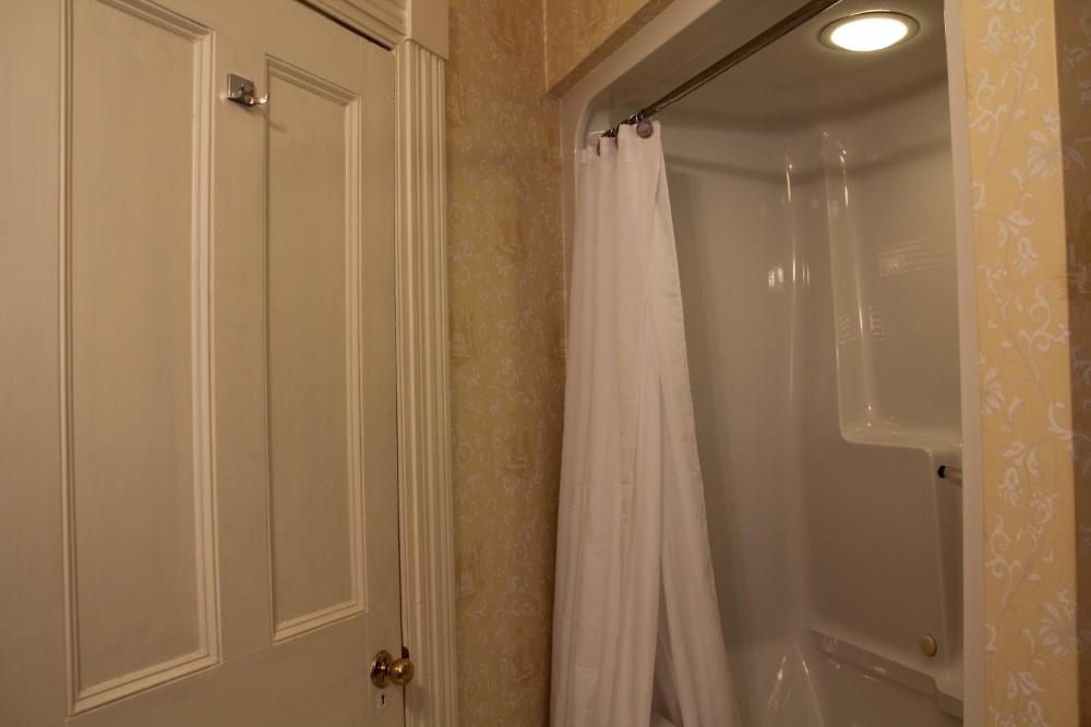 Family Room - Second Floor