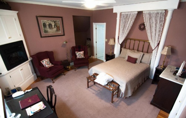Shipwright Inn image 14