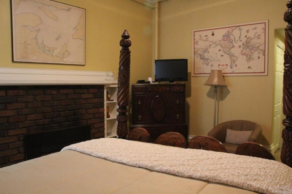Shipwright Inn image 47